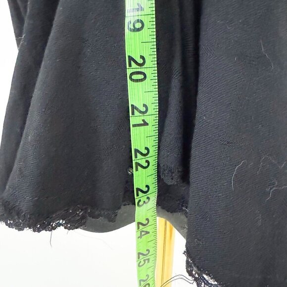 TRELISE COOPER FULL WOOL BLACK BLAZER WITH RUFFLE AND BUTTON TOP - Picture 5 of 10